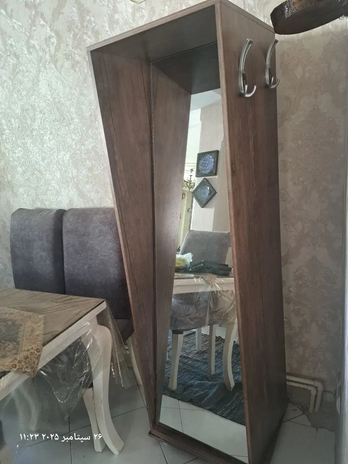 جا کفشی و اینه قدی و جاده لباسی تمیز|جاکفشی، کمد، دراور|فردیس, سرحدی|دیوار