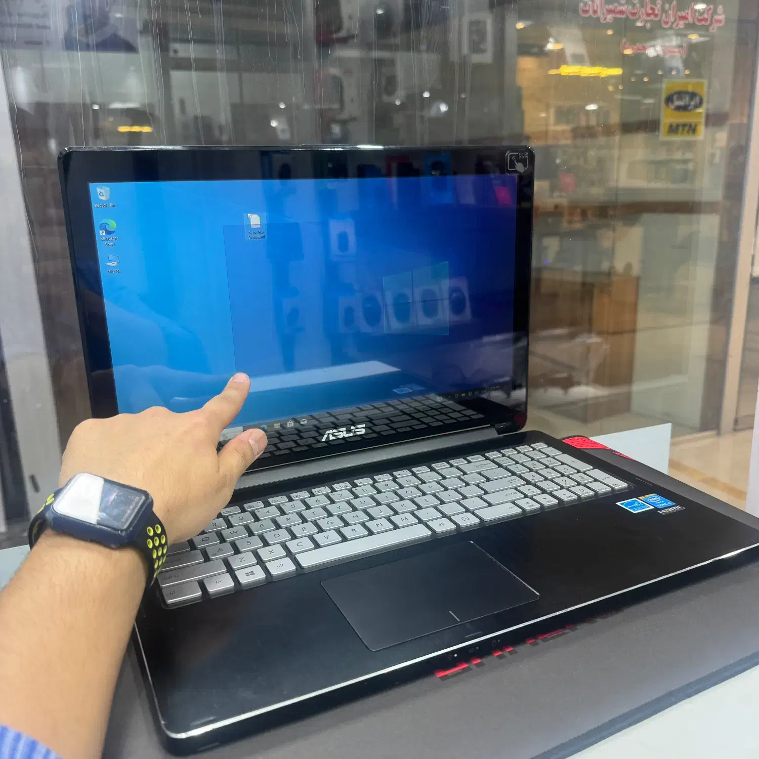 لپتاپ Asus Q502 لمسی 360درجه رم۸ گیگ۱۵اینچ درحد|رایانه همراه|تهران, تجریش|دیوار