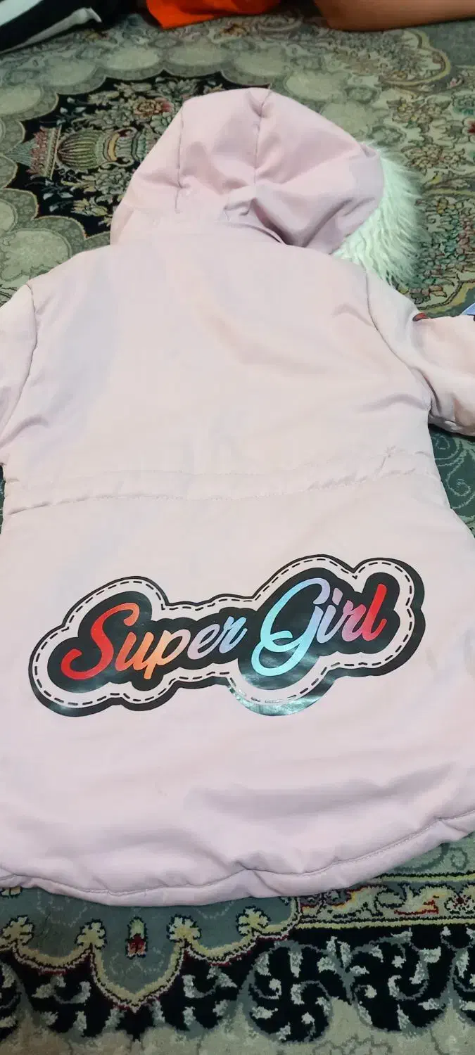 کاپشن بچگانه اندازه ۴ تا۶ سال|کفش و لباس بچه|نهاوند, |دیوار