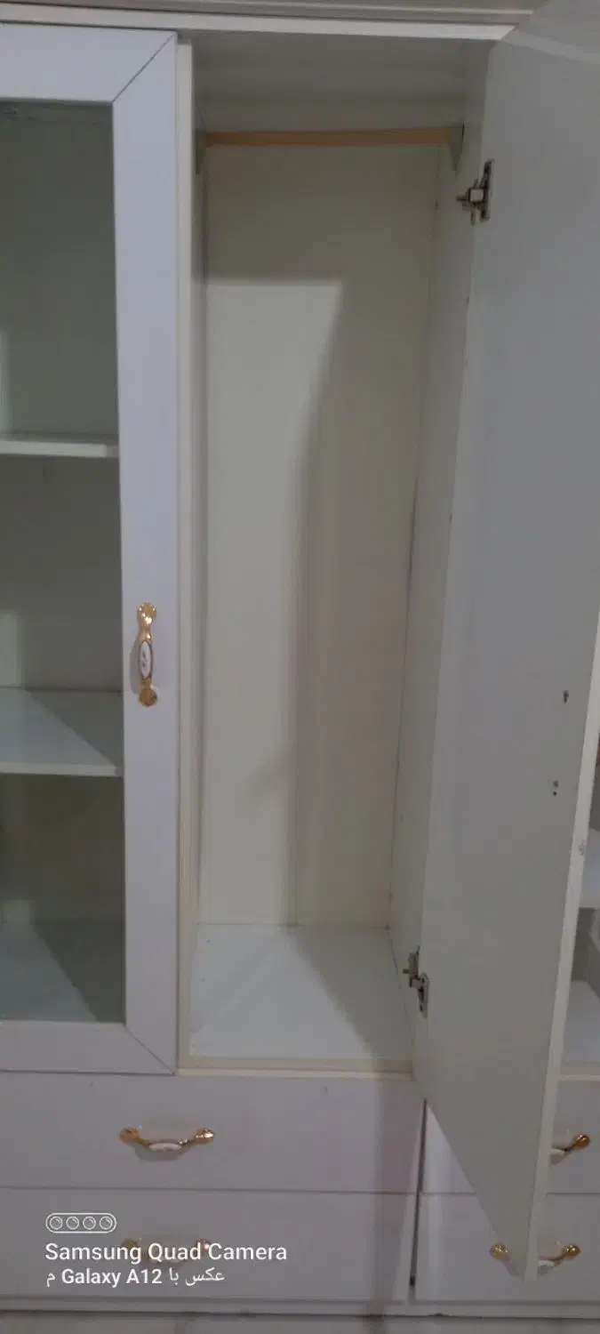 کمد|جاکفشی، کمد، دراور|سبزوار, شرق کال عیدگاه|دیوار