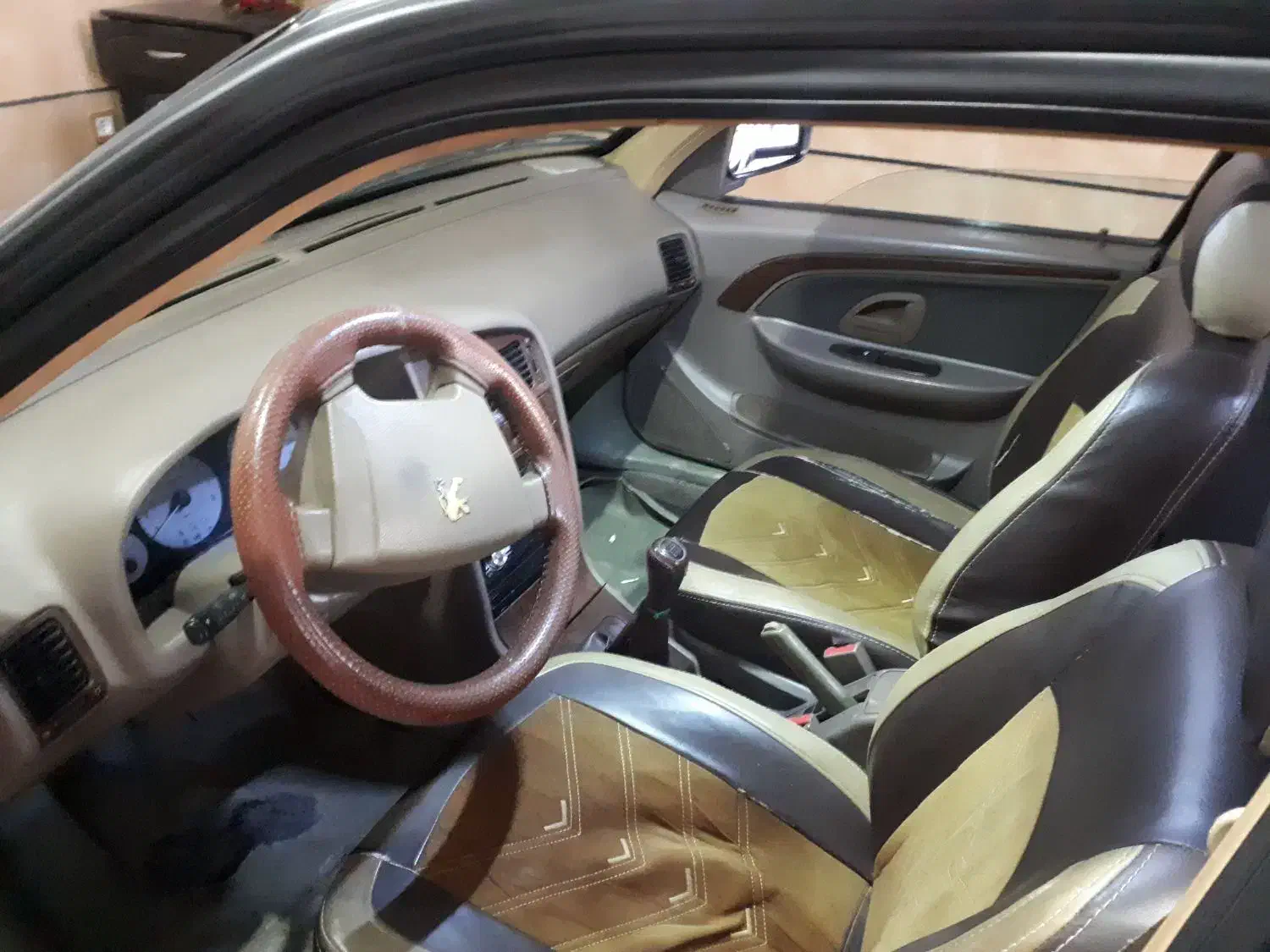 پژو پارس|خودرو سواری و وانت|بروجرد, |دیوار