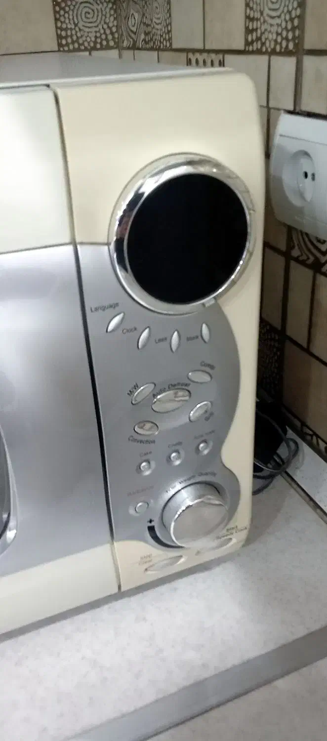 ماکروویو دوو 42لیتری|اجاق گاز و لوازم برقی پخت‌وپز|گلستان (تهران), |دیوار