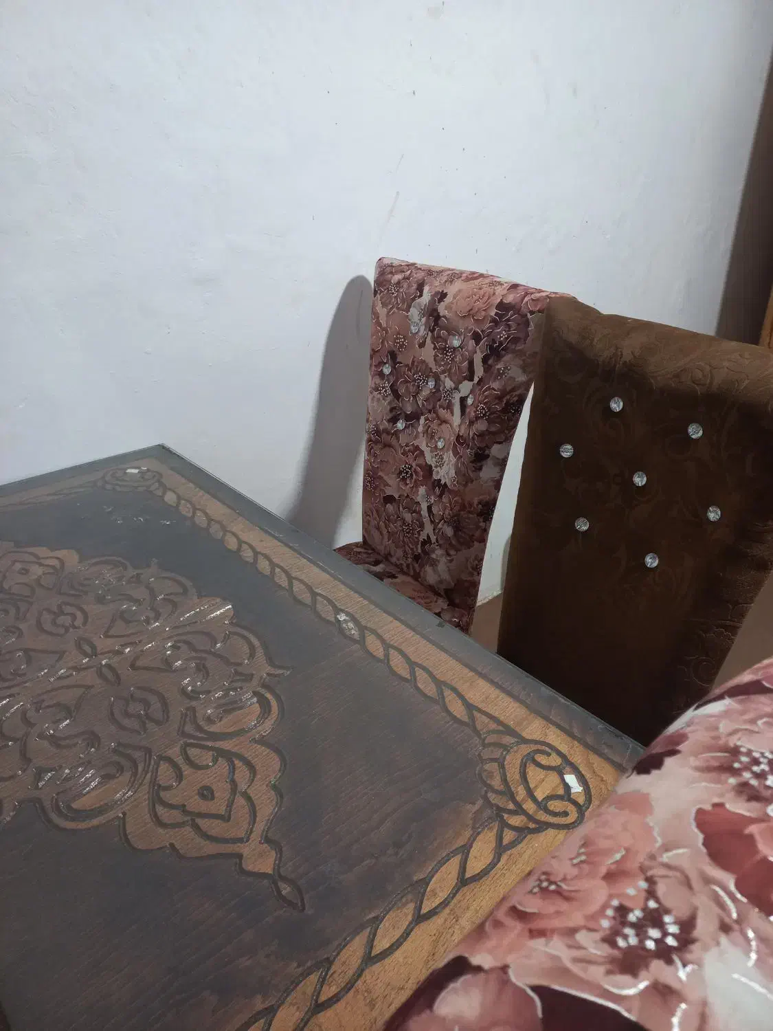 میزنهارخوری ۴نفره|میز و صندلی غذاخوری|شیروان (خراسان), |دیوار