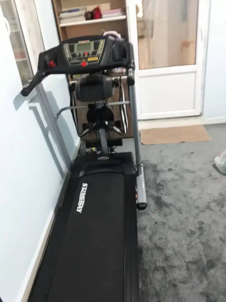 فروش تردمیل ۴کاره،تحمل وزن تا۱۵۰کیلو،درحدنو|تجهیزات ورزشی|پرند, فاز ۶|دیوار