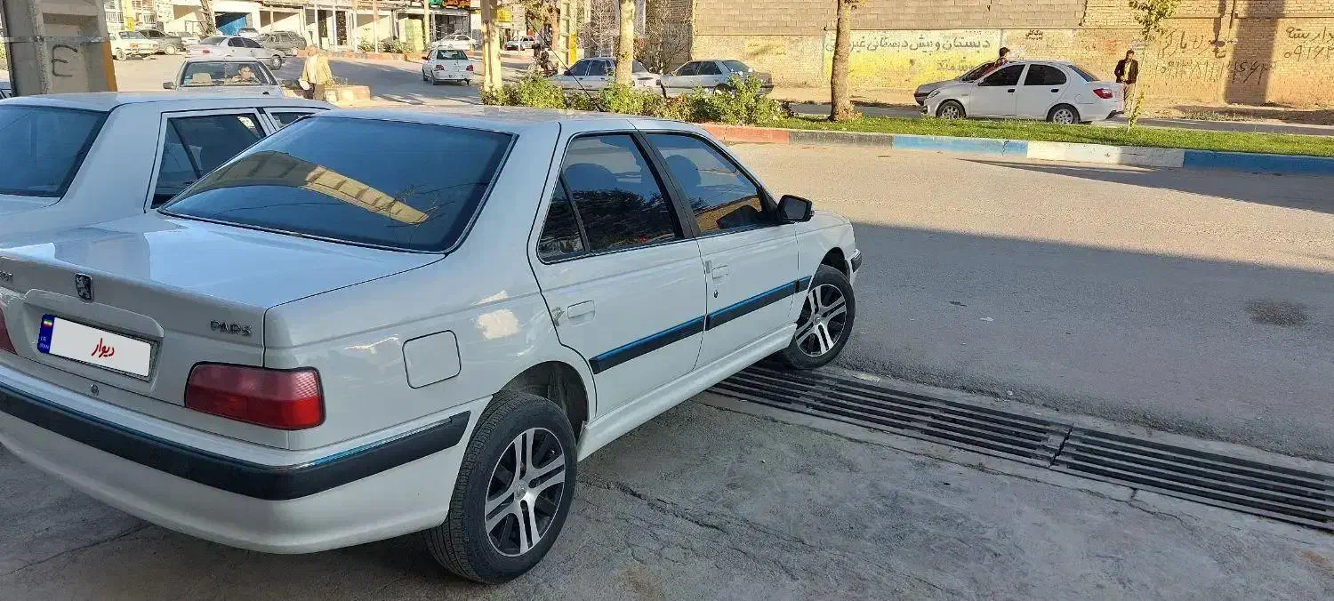 پژو پارس سال مدل ۱۴۰۰ فروش و معاوضه|خودرو سواری و وانت|لردگان, |دیوار