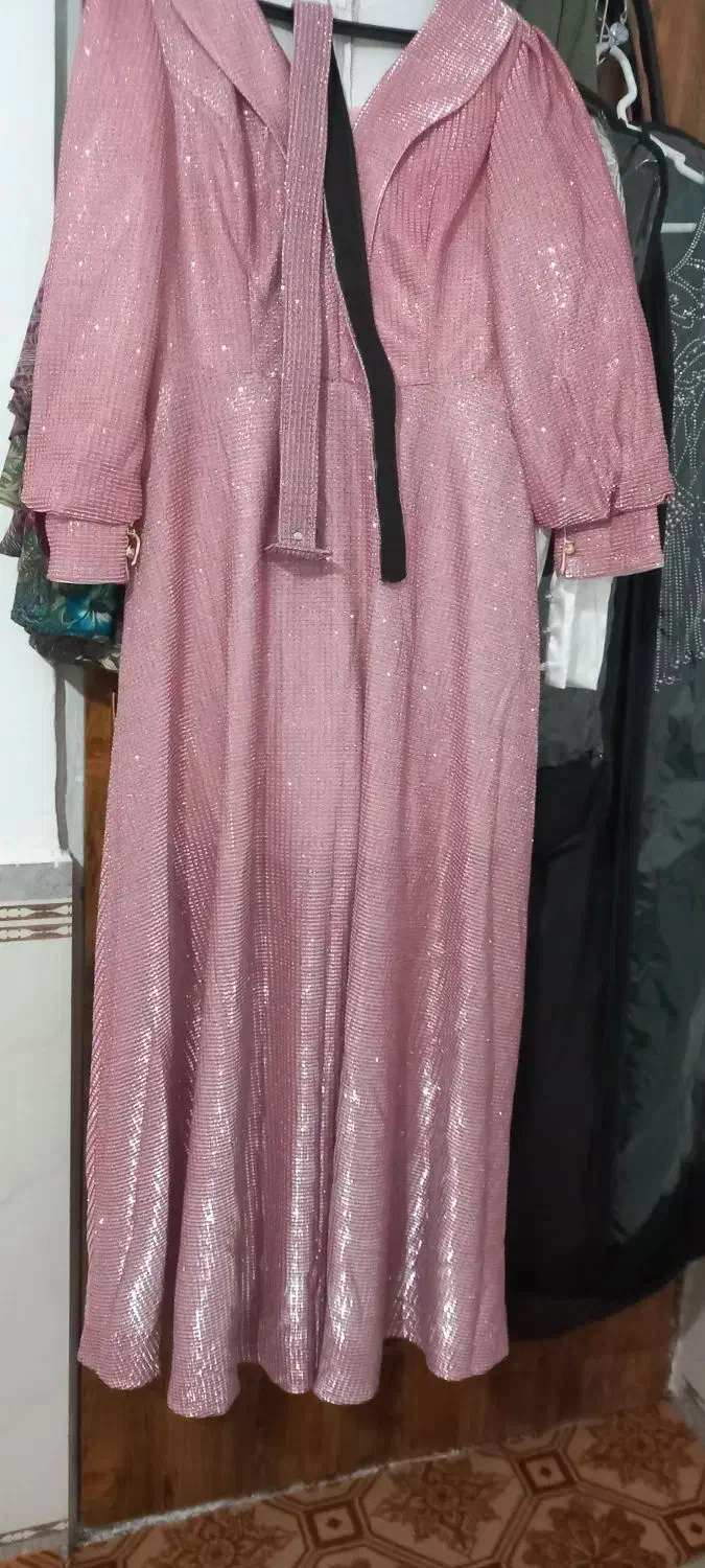 لباس مجلسی سبز رنگ تن نکردم اصلا ۳ میلیون ۶۰۰|لباس|چورزق, |دیوار