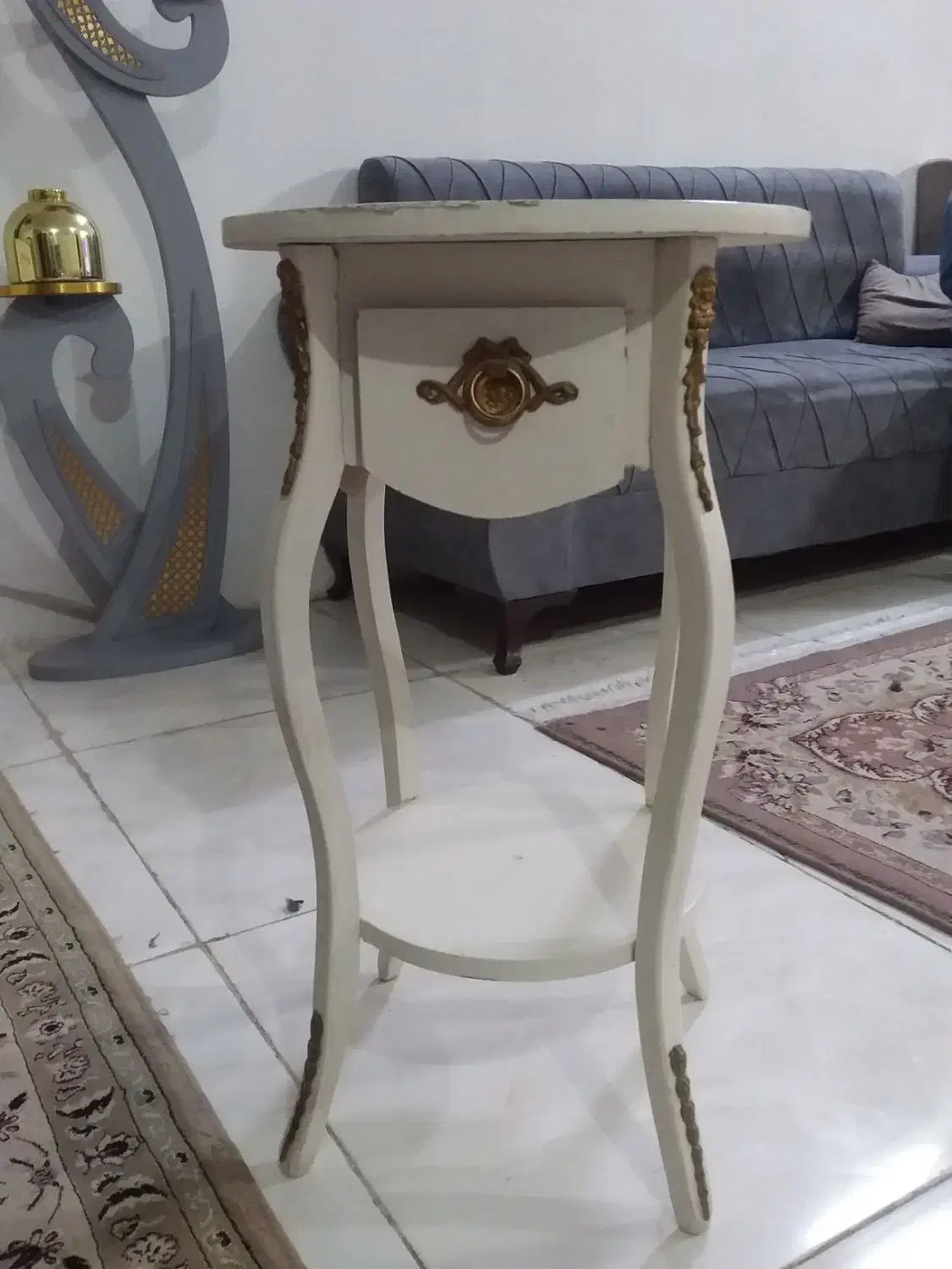 میز تلفن|میز تلفن|نیشابور, شهرک اندیشه|دیوار