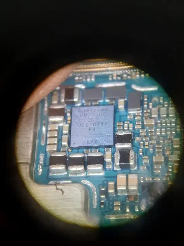 خریدار گوشی نیاز به تعمیر بردخراب یا ال سی دی خراب|خدمات رایانه‌ای و موبایل|تهران, مسعودیه|دیوار