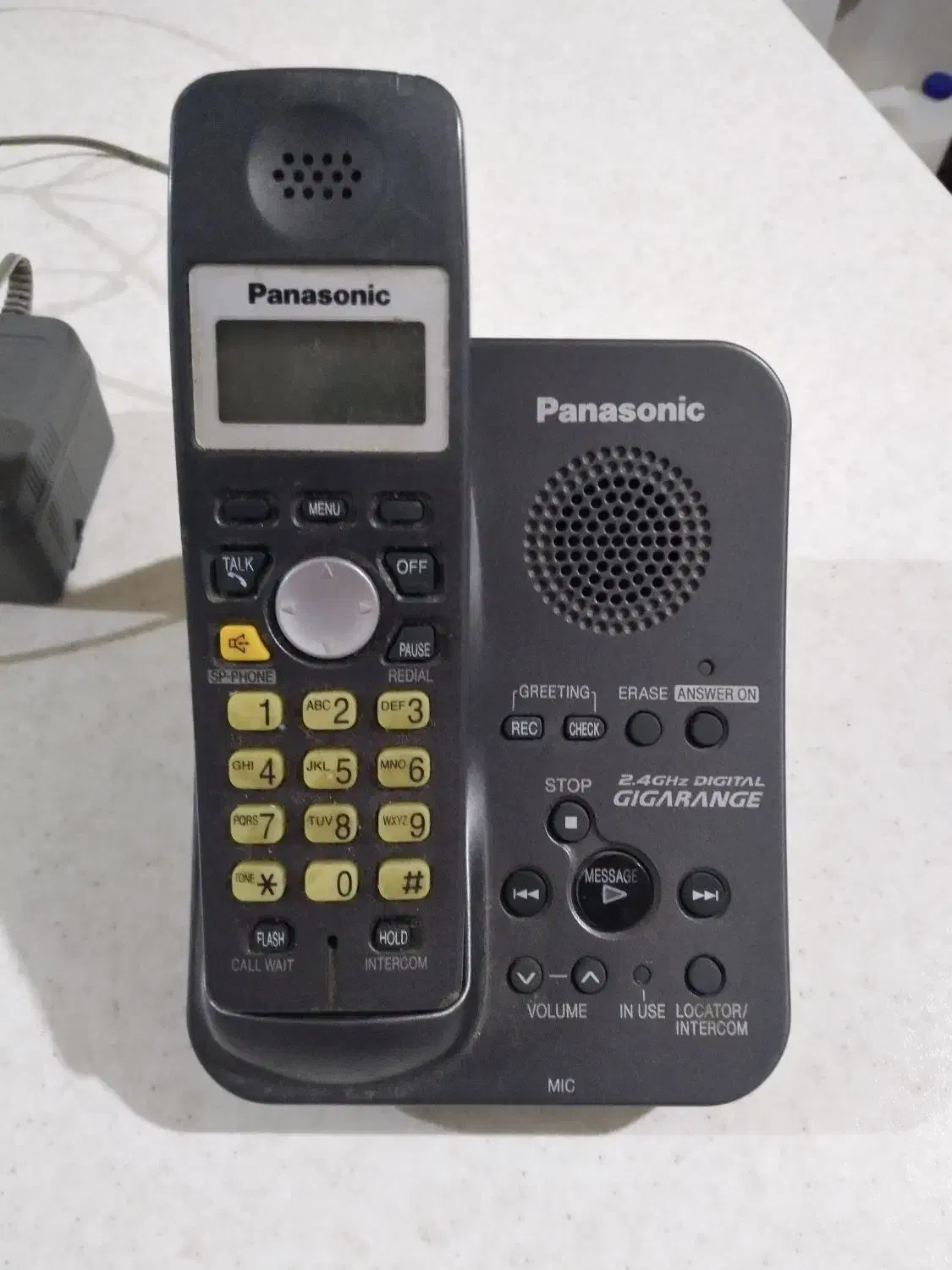 گوشی تلفن بیسیم|تلفن رومیزی|پرند, فاز ۶|دیوار