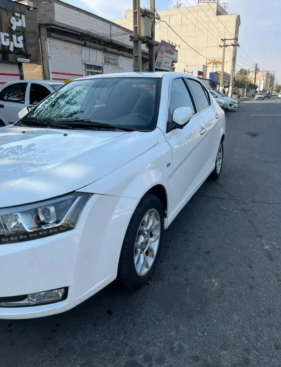 دنا پلاس اتومات ۴۰۲ عروسک|خودرو سواری و وانت|قزوین, |دیوار