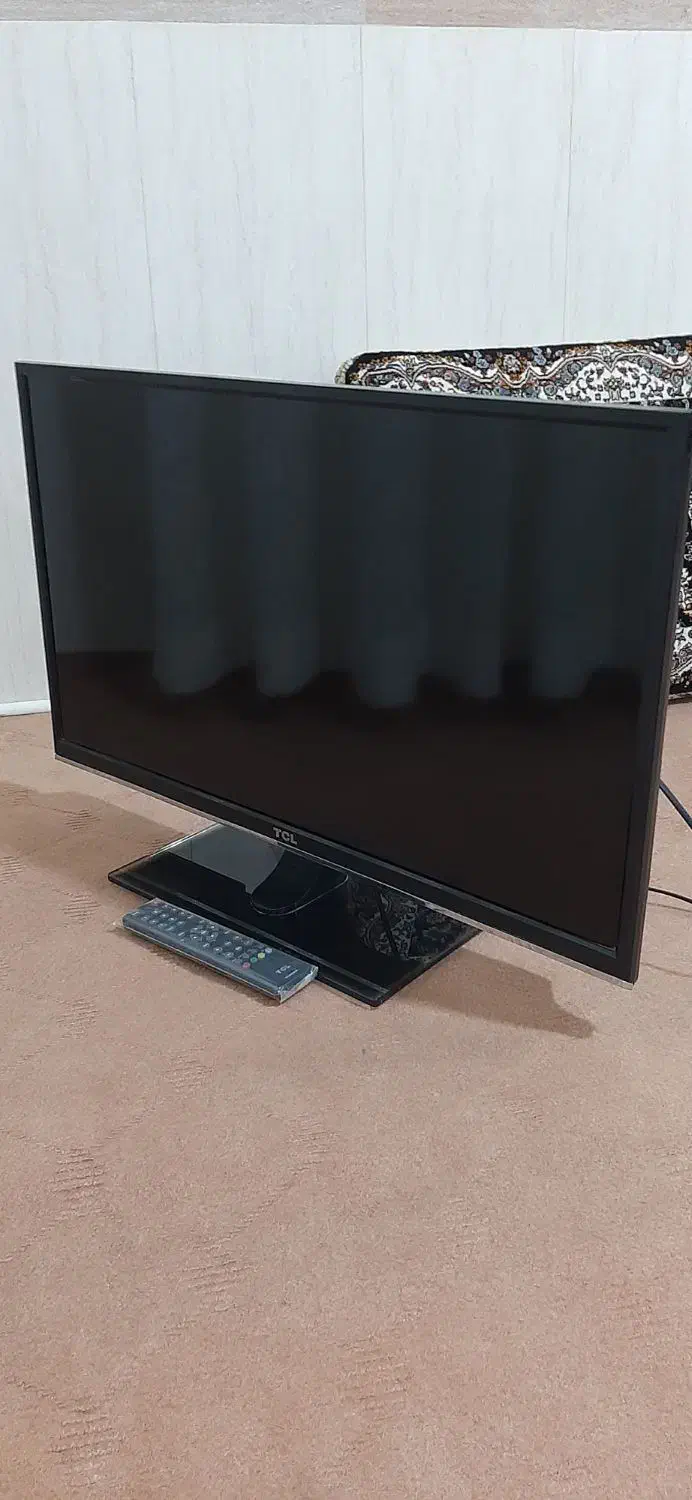 تلویزیون|تلویزیون و پروژکتور|همدان, |دیوار