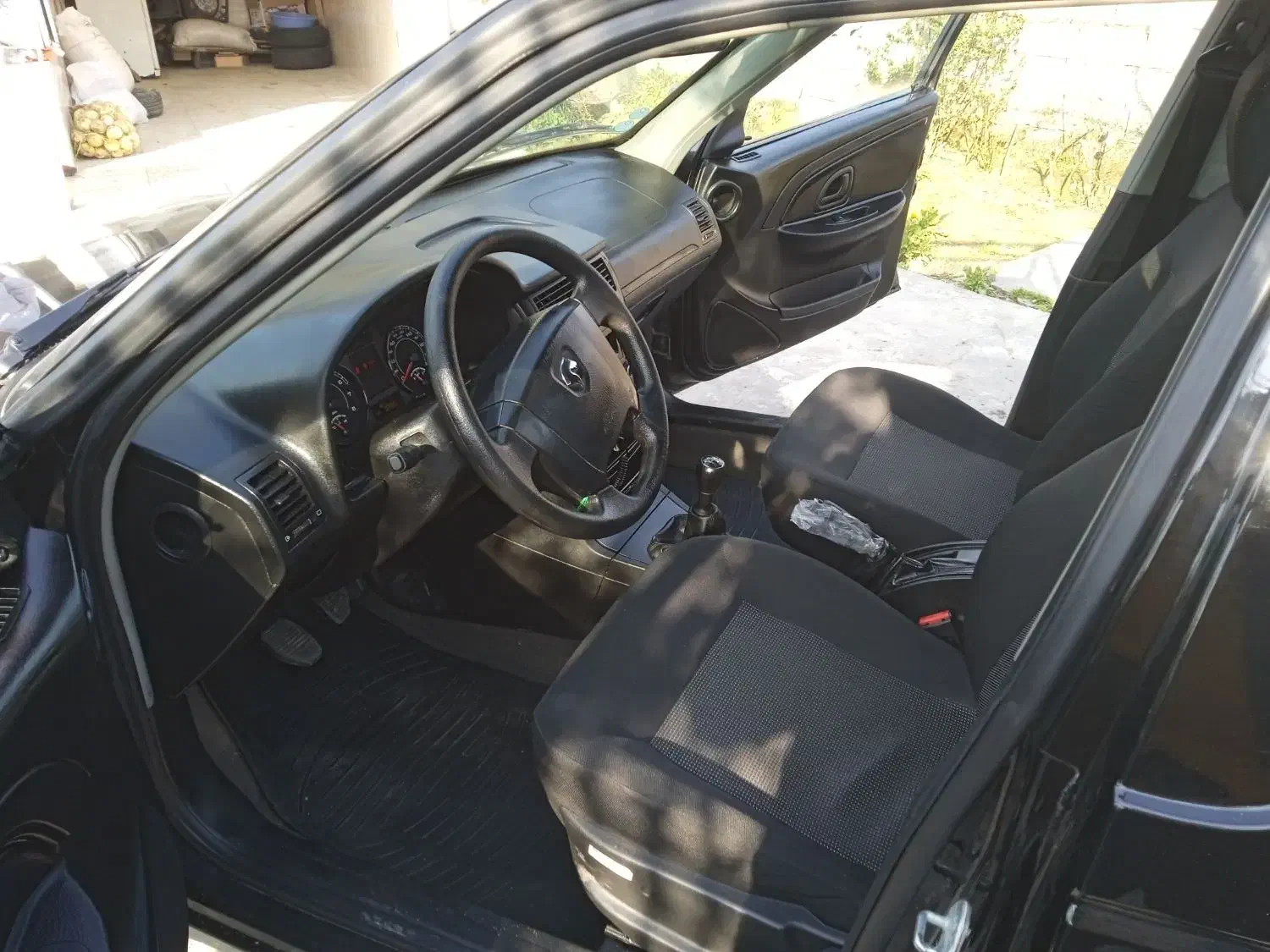 آریسان دو تمیز کم کارکرد مدل 1401|خودرو سواری و وانت|کیاشهر, |دیوار