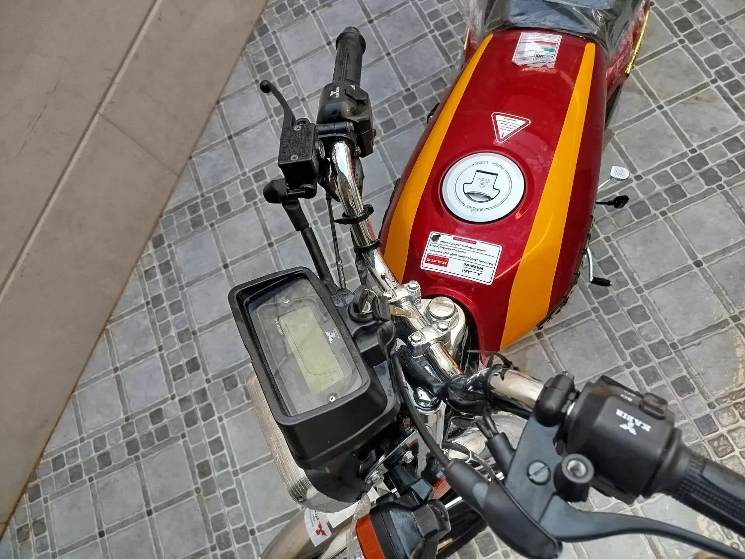 موتور سیکلت هوندا کبیر200|موتورسیکلت|سبزوار, هویزه|دیوار