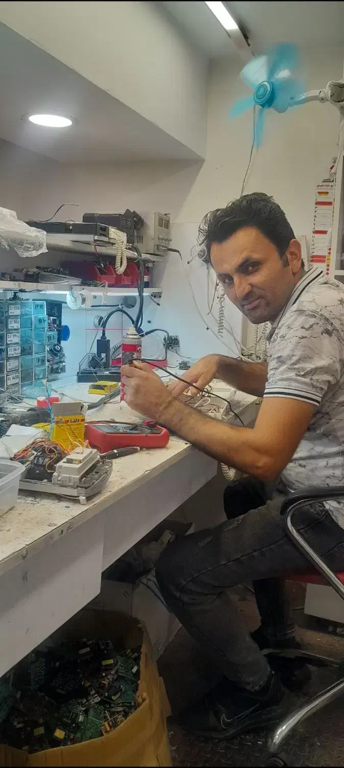 نصب وتعمیرات تخصصی ایفون تصویری وصوتی درمحل|خدمات پیشه و مهارت|سنندج, |دیوار
