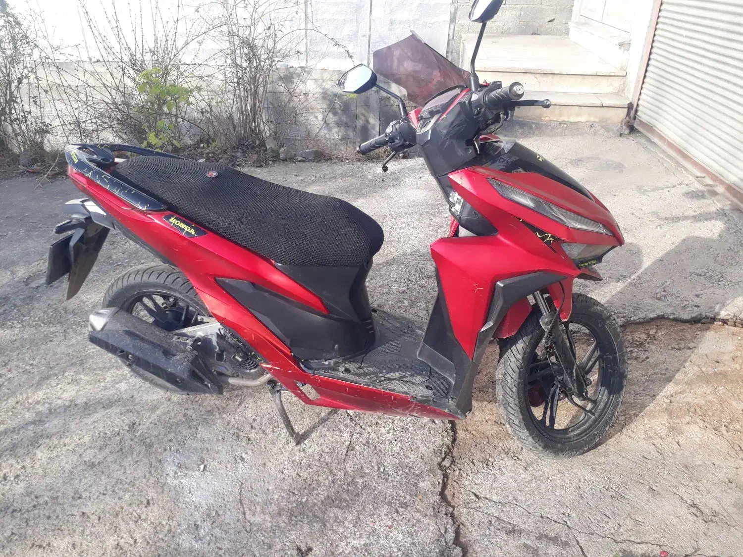 هندا کلیک مدل ۹۹|موتورسیکلت|آستارا, |دیوار