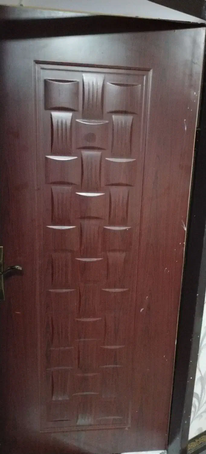 دوعددرب چوبی سالم|مصالح و تجهیزات ساختمان|اهواز, نادری|دیوار