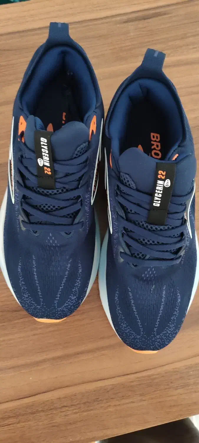 کتونی بروکس سایز 42|کیف، کفش، کمربند|خرم‌آباد, |دیوار