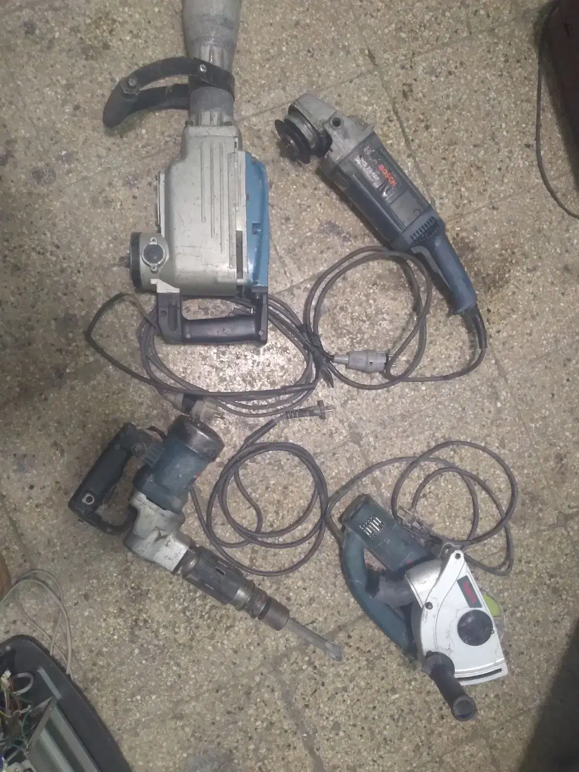 سنگ فرز هیلتی 14و 7 کیلو شیار زن دیوار|ابزارآلات|مشهد, بهاران|دیوار