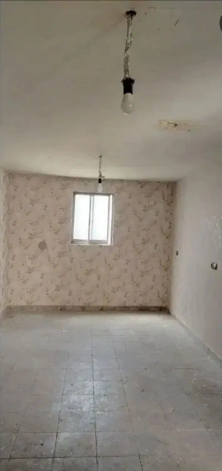 اتاق ۳۰متری بابت انبار یا یه نفر اجاره|اجارهٔ آپارتمان|تهران, جمهوری|دیوار