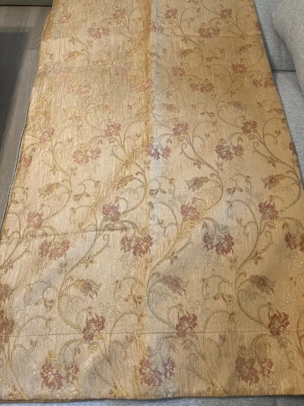 5 عدد پرده ژاکارد فرانسوی به همراه ۷ عدد کوسن|پرده، رانر، رومیزی|رشت, دیلمان|دیوار