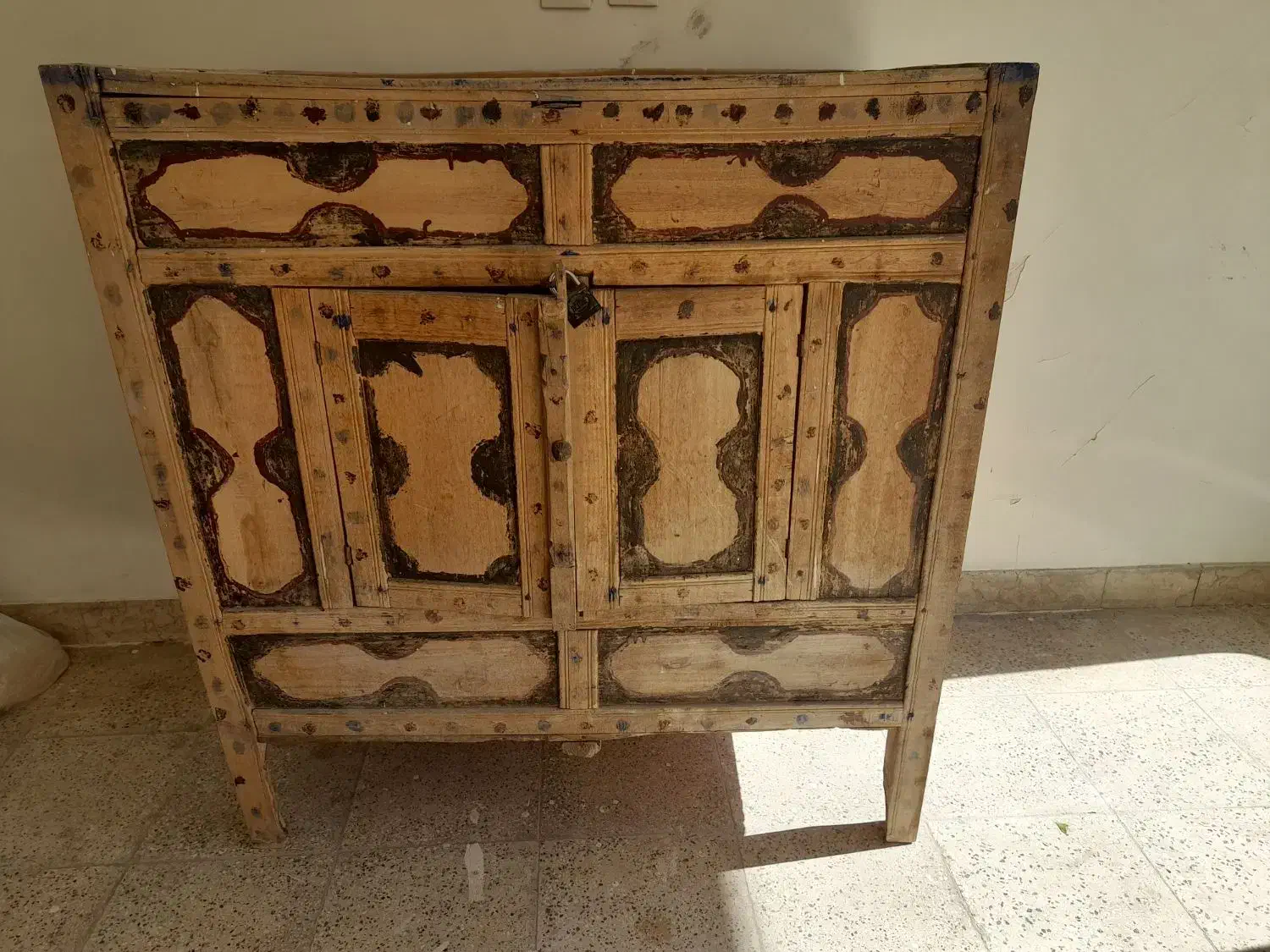 گنجه|بوفه، ویترین، کنسول|خمینی‌شهر, |دیوار