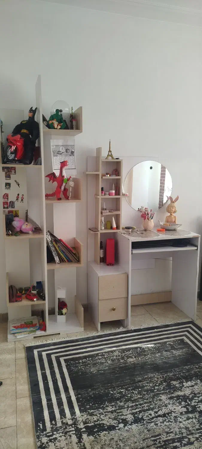 کتابخانه و میز ارایش|کتابخانه، شلف، قفسه‌های دیواری|تهران, حکیمیه|دیوار