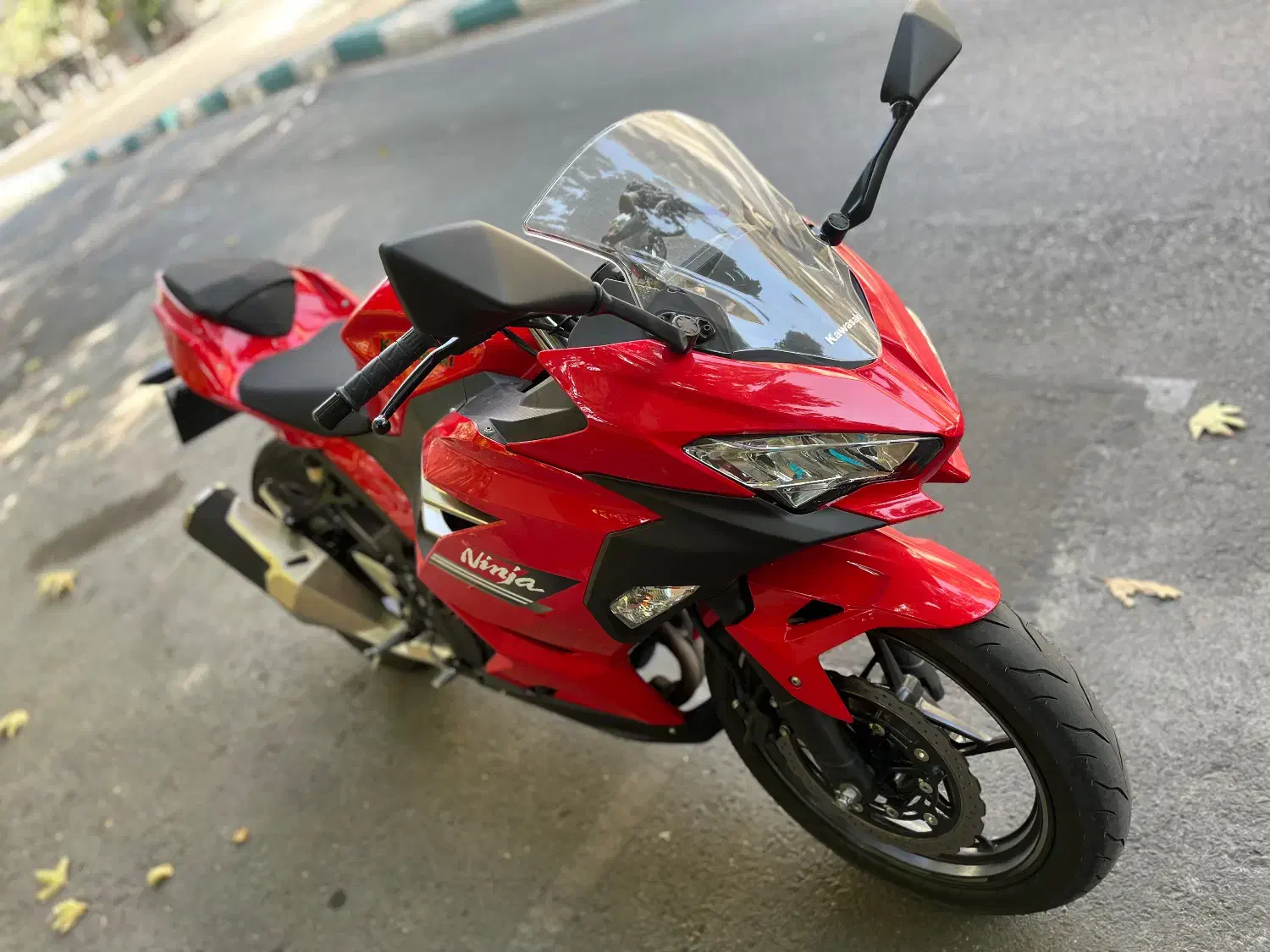 کاوازاکی نینجا ۲۵۰|موتورسیکلت|تهران, نظامی گنجوی (توانیر)|دیوار