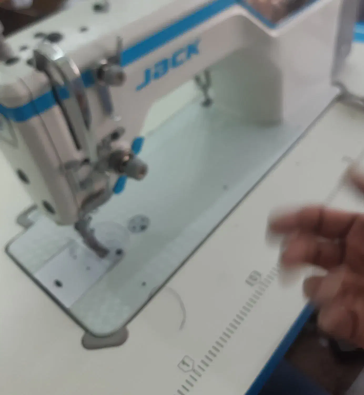 یقه دوز|استخدام صنعتی، فنی، مهندسی|تهران, آذربایجان|دیوار