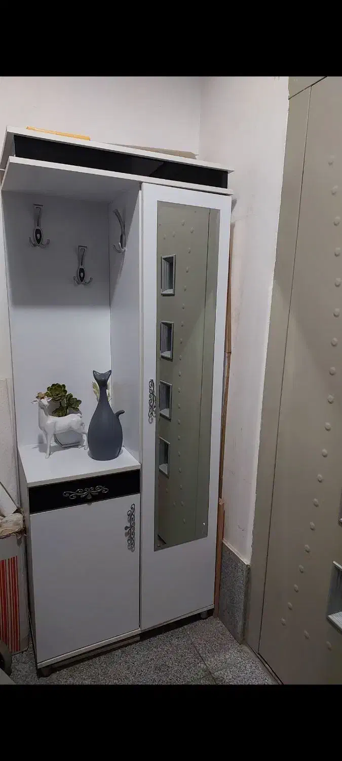 جاکفشی، کمدی|جاکفشی، کمد، دراور|مشهد, سمزقند|دیوار