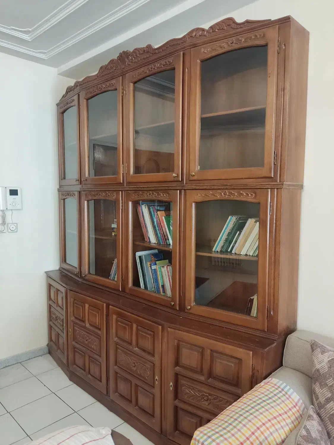 کتابخانه  بوفه   چوب راش سفارشی|کتابخانه، شلف، قفسه‌های دیواری|تهران, شهران جنوبی|دیوار