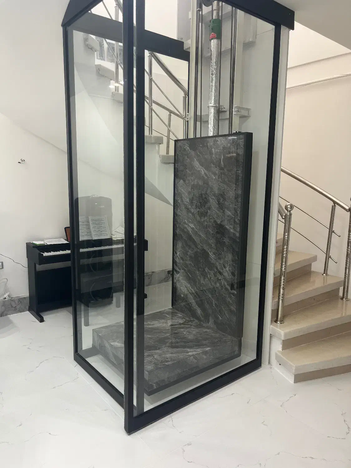 آسانسور وبالابر|خدمات پیشه و مهارت|ابهر, |دیوار