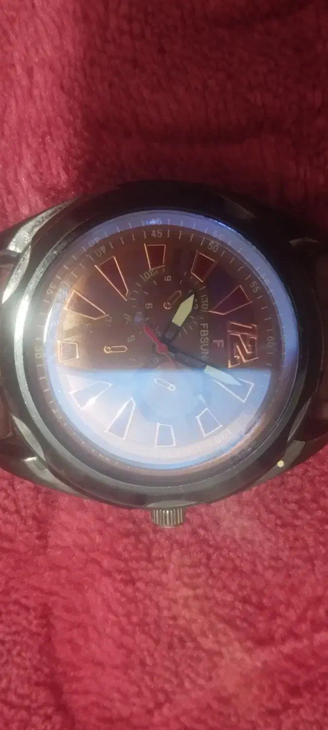 ساعت عقربهای خاص|ساعت|ابهر, |دیوار