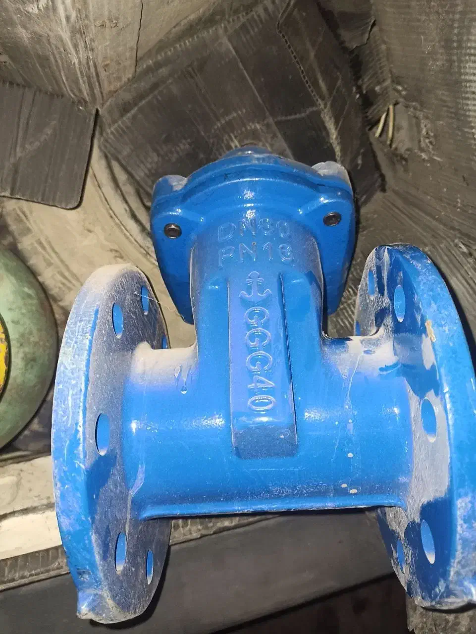 شیر فلکه کشویی|ماشین‌آلات صنعتی|فلاورجان, |دیوار