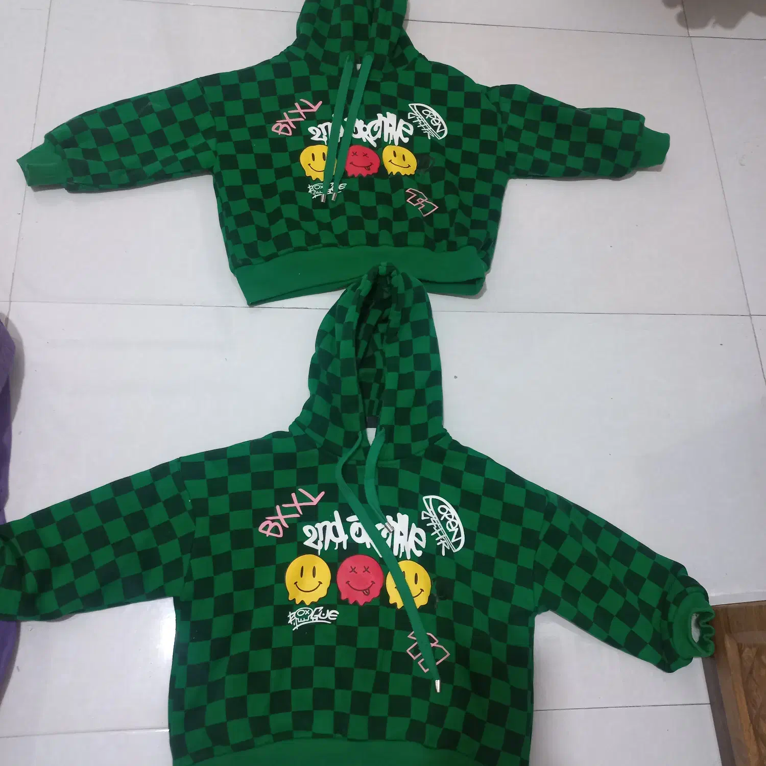 دو عدد دورس خارجی تو پشمی و زیبا سایزه ۱۱۰ و ۱۲۰|کفش و لباس بچه|تهران, شهرک هما|دیوار