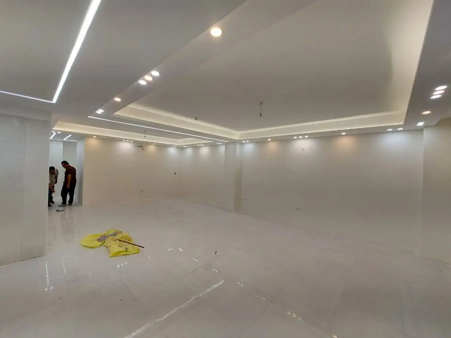 آپارتمان کلیدنخورده/تک واحدی/وام دار /خیابان ورزش|فروش آپارتمان|ملایر, |دیوار