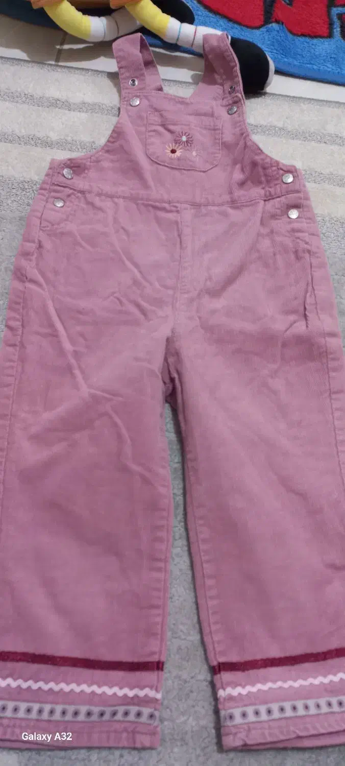 تم تولد همه چیز کلاه سفره ولیوان بشقاب وغیره|اسباببازی بچه|اصفهان, احمدآباد|دیوار