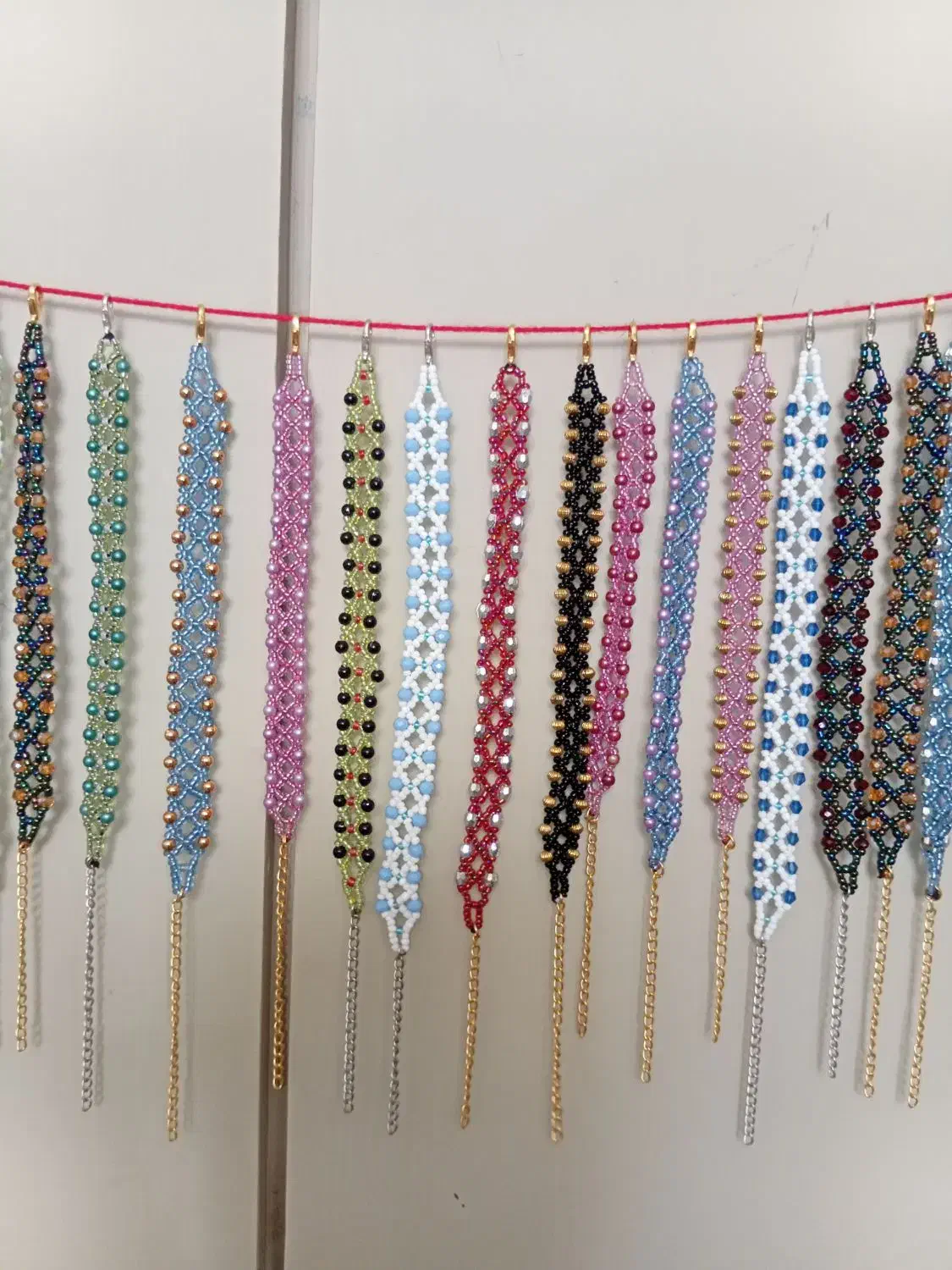 دستبند|زیورآلات و اکسسوری|فولادشهر, B4|دیوار