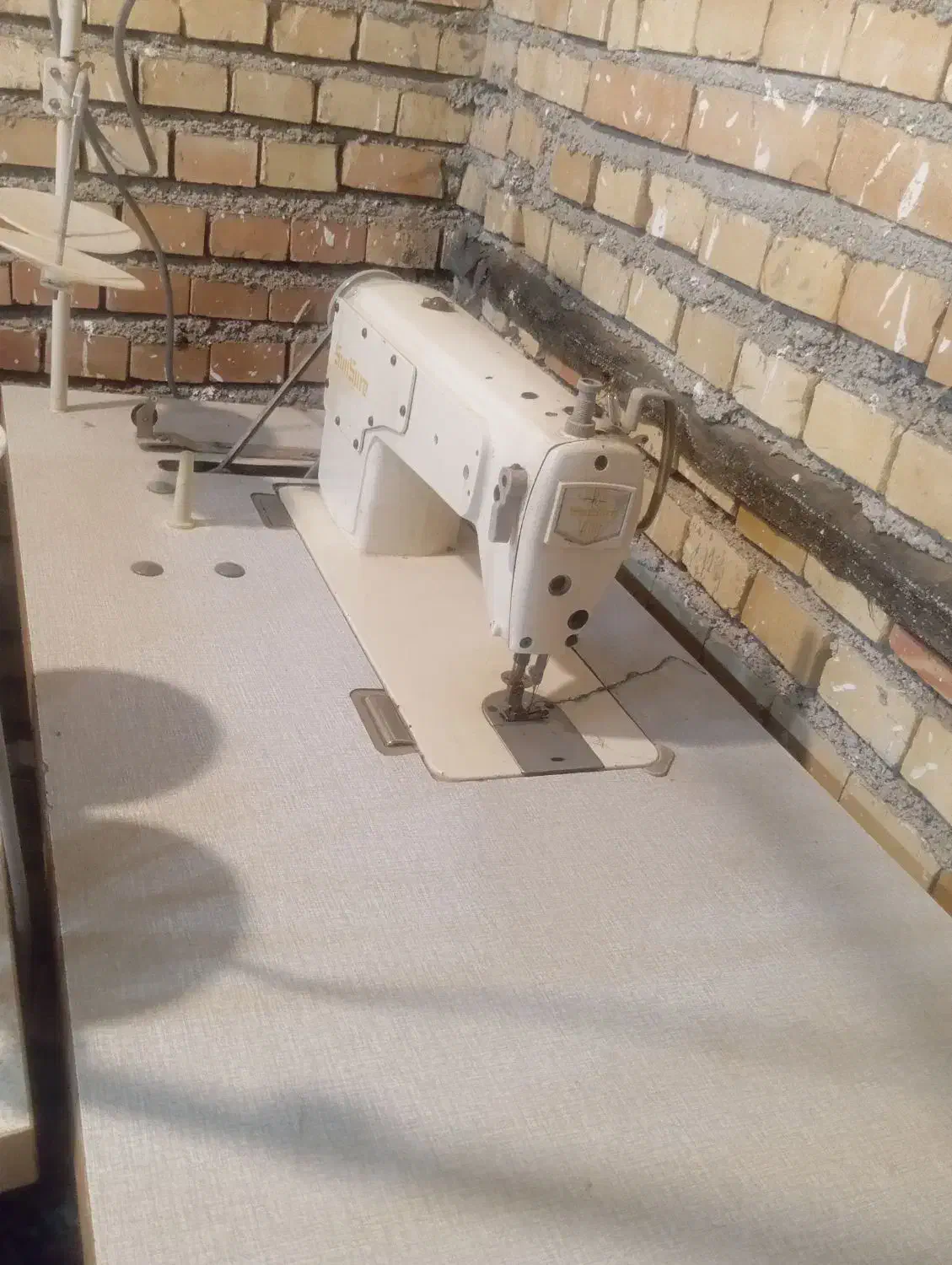 فروشی چرخ صنعتی|چرخ خیاطی و ریسندگی|گالیکش, |دیوار