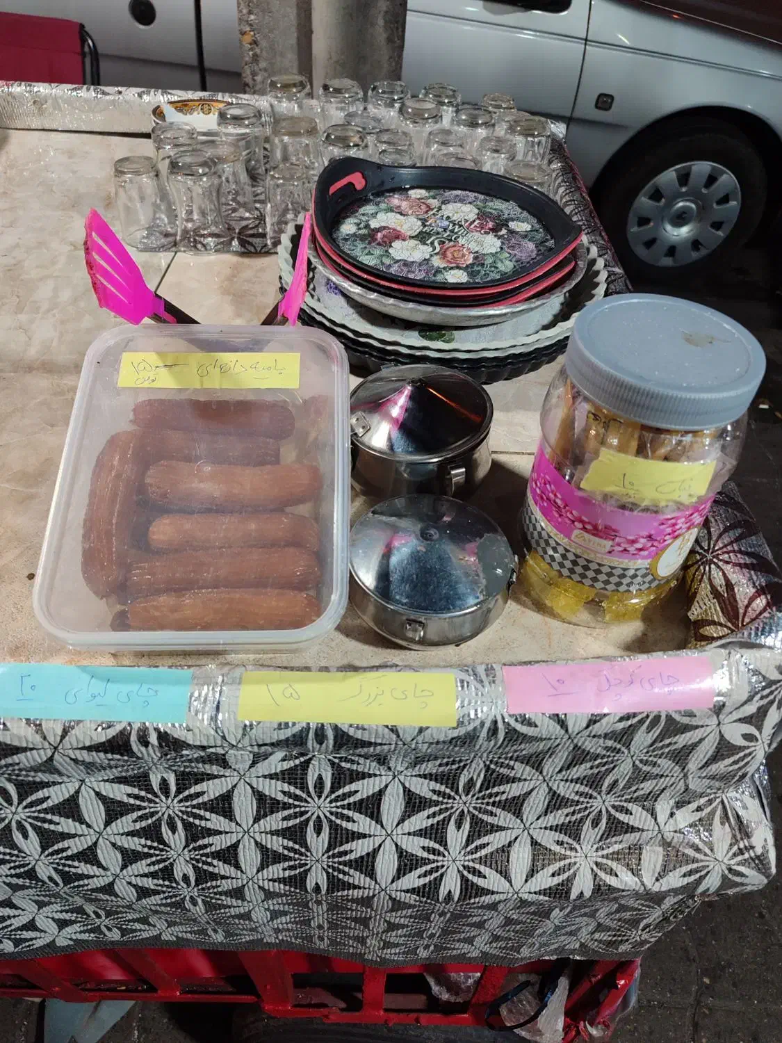 بساط چایی فروشی|استخدام خدمات فروشگاه و رستوران|رشت, جانبازان|دیوار