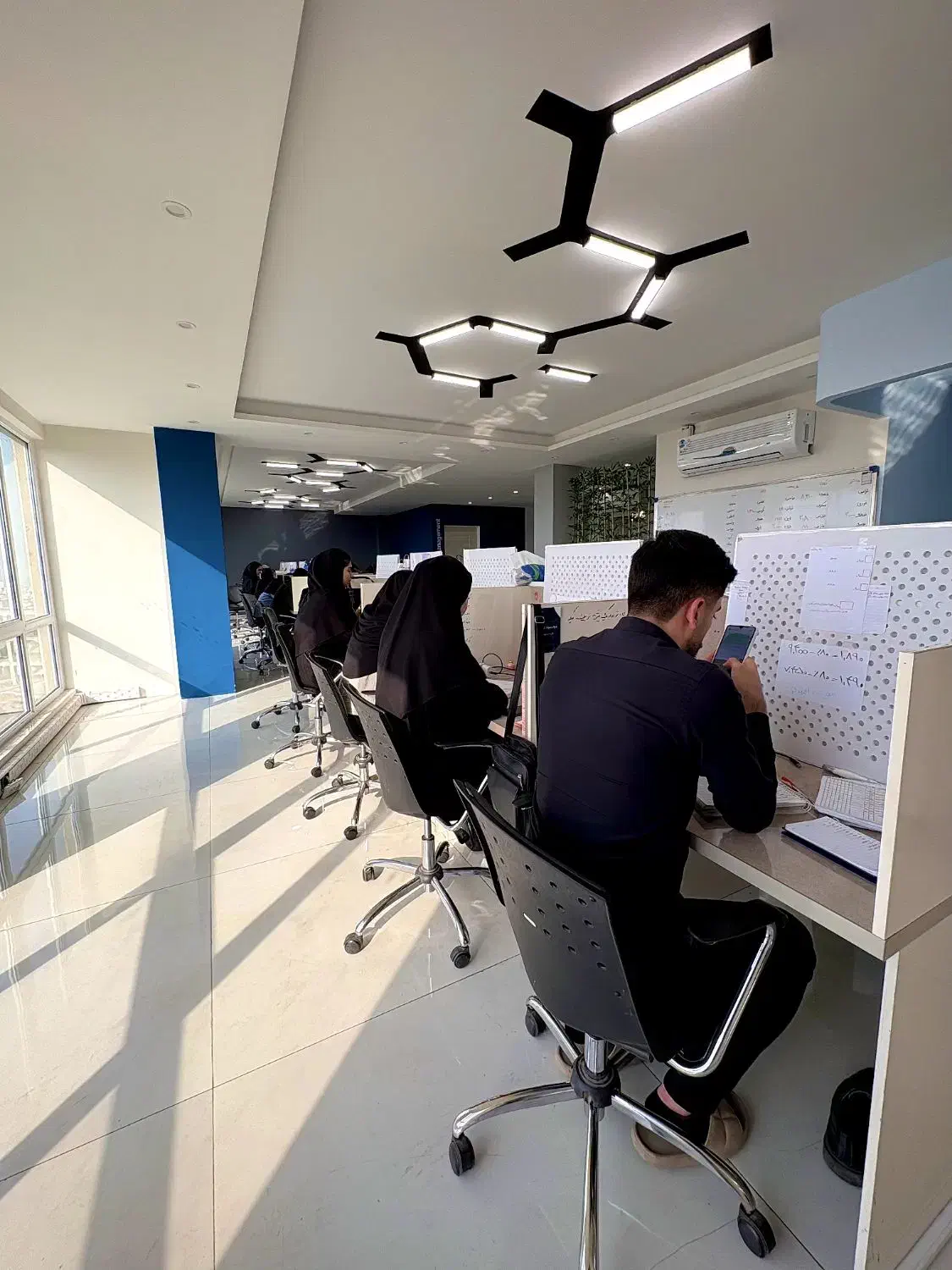 استخدام کارشناس فروش تلفنی ،رشد سریع و درامد واقعی|استخدام بازاریابی و فروش|مینودشت, |دیوار