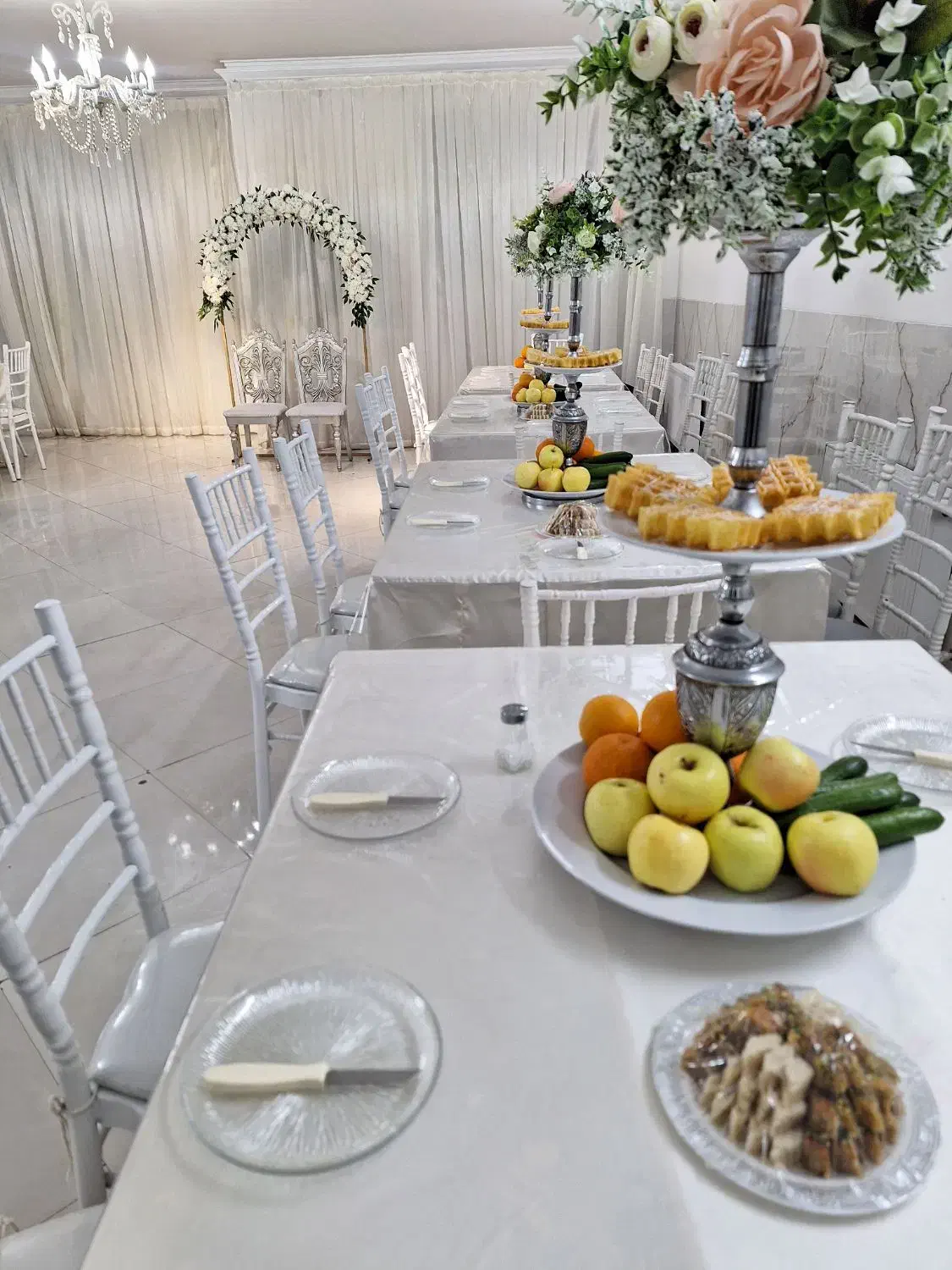 سالن تولد|خدمات پذیرایی، مراسم|یزد, |دیوار