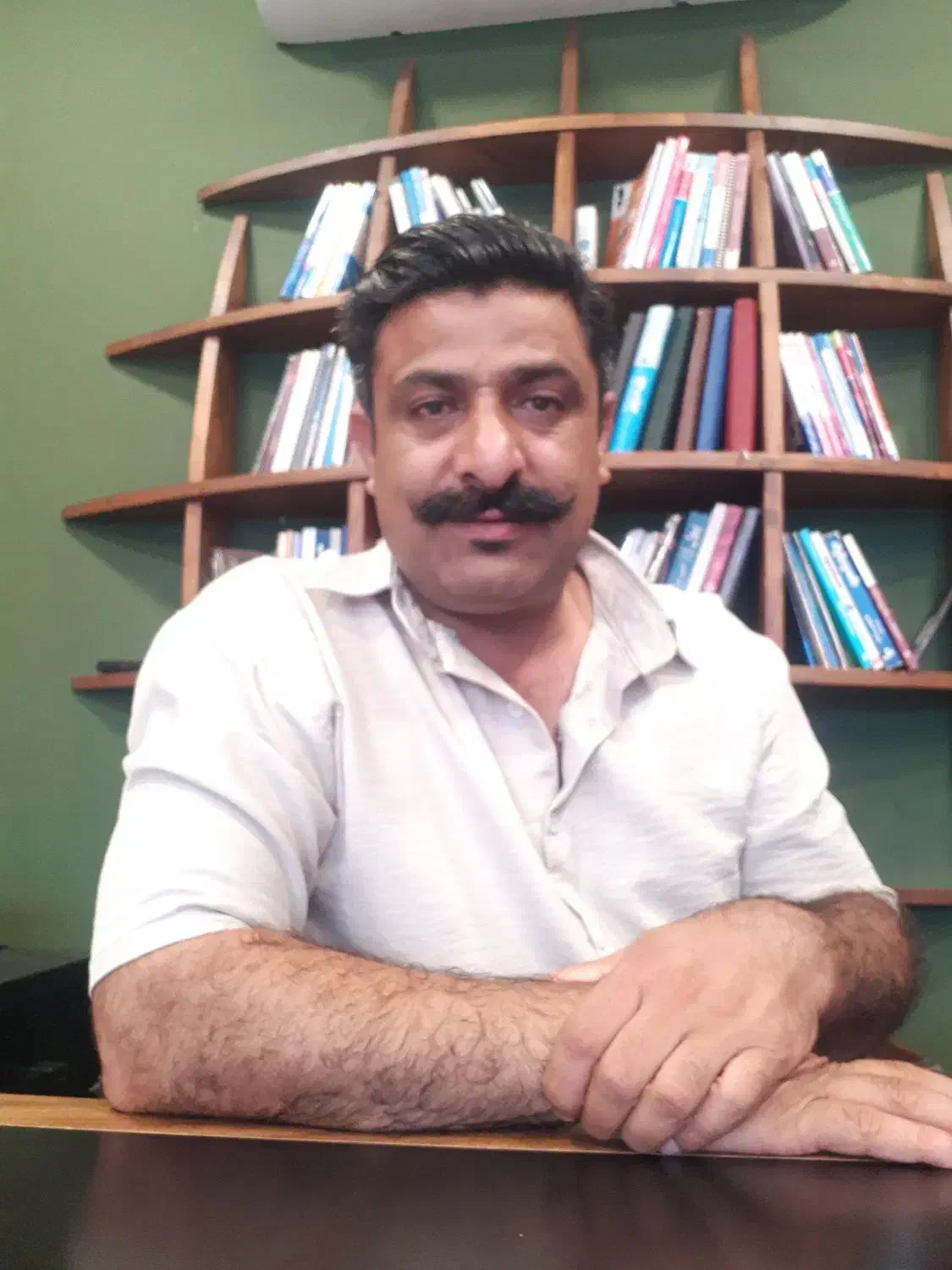 راننده شخصی دارای خودری سواری ۲۰۶|خدمات حمل و نقل|بابل, |دیوار