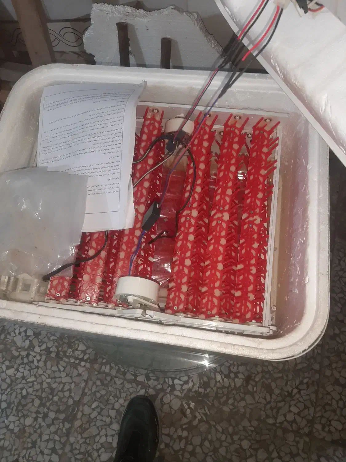 دستگاه جوجه کشی ایزی باتور ۲ با ظرفیت۹۶تایی|لوازم جانبی حیوانات|املش, |دیوار