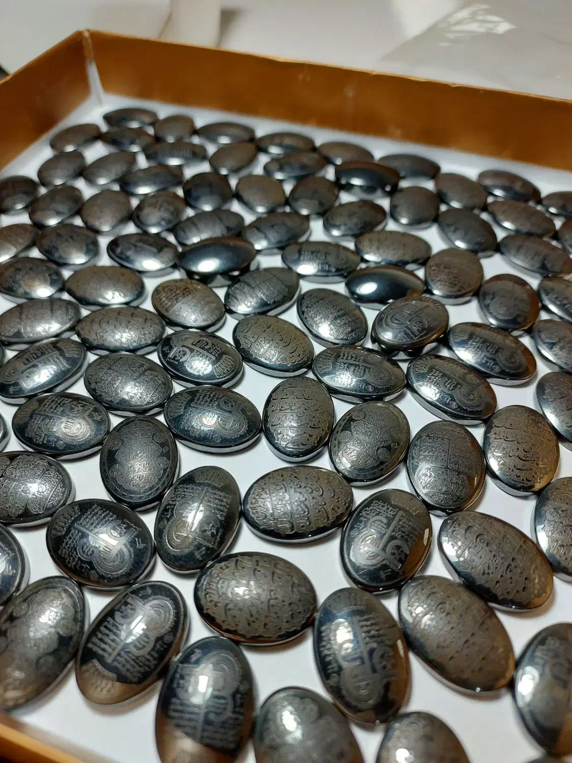 حدید صینی خطی|کلکسیون اشیاء عتیقه|مشهد, احمدآباد|دیوار