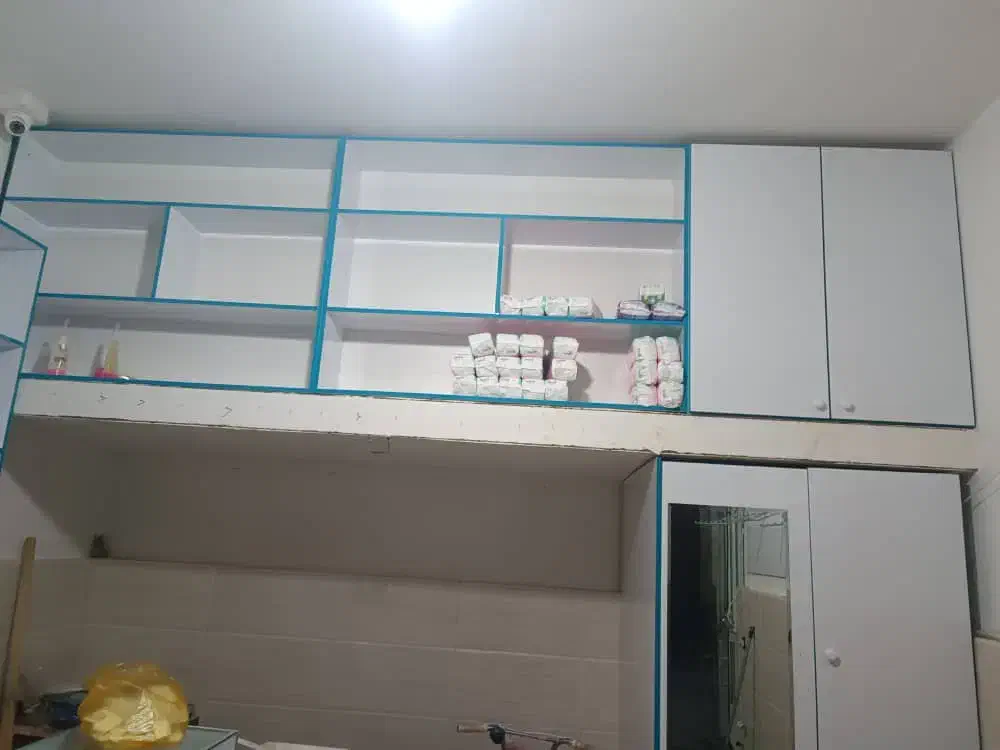 به علت تغییر شغل تماما سالم می‌باشد|کتابخانه، شلف، قفسه‌های دیواری|ارومیه, |دیوار