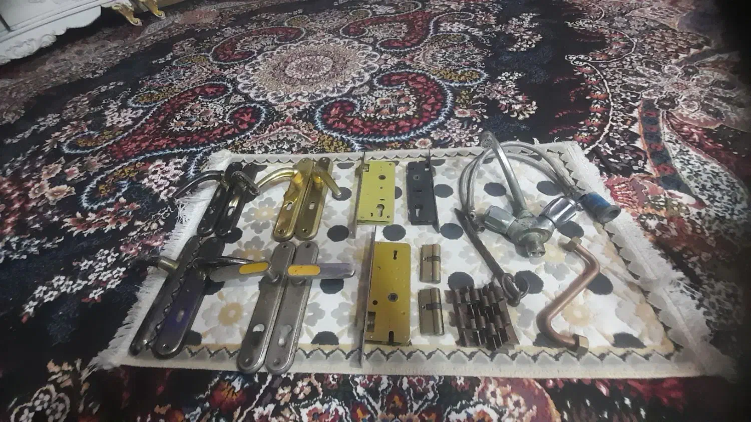 حراج وسایل|لوازم سرویس بهداشتی|اندیمشک, |دیوار