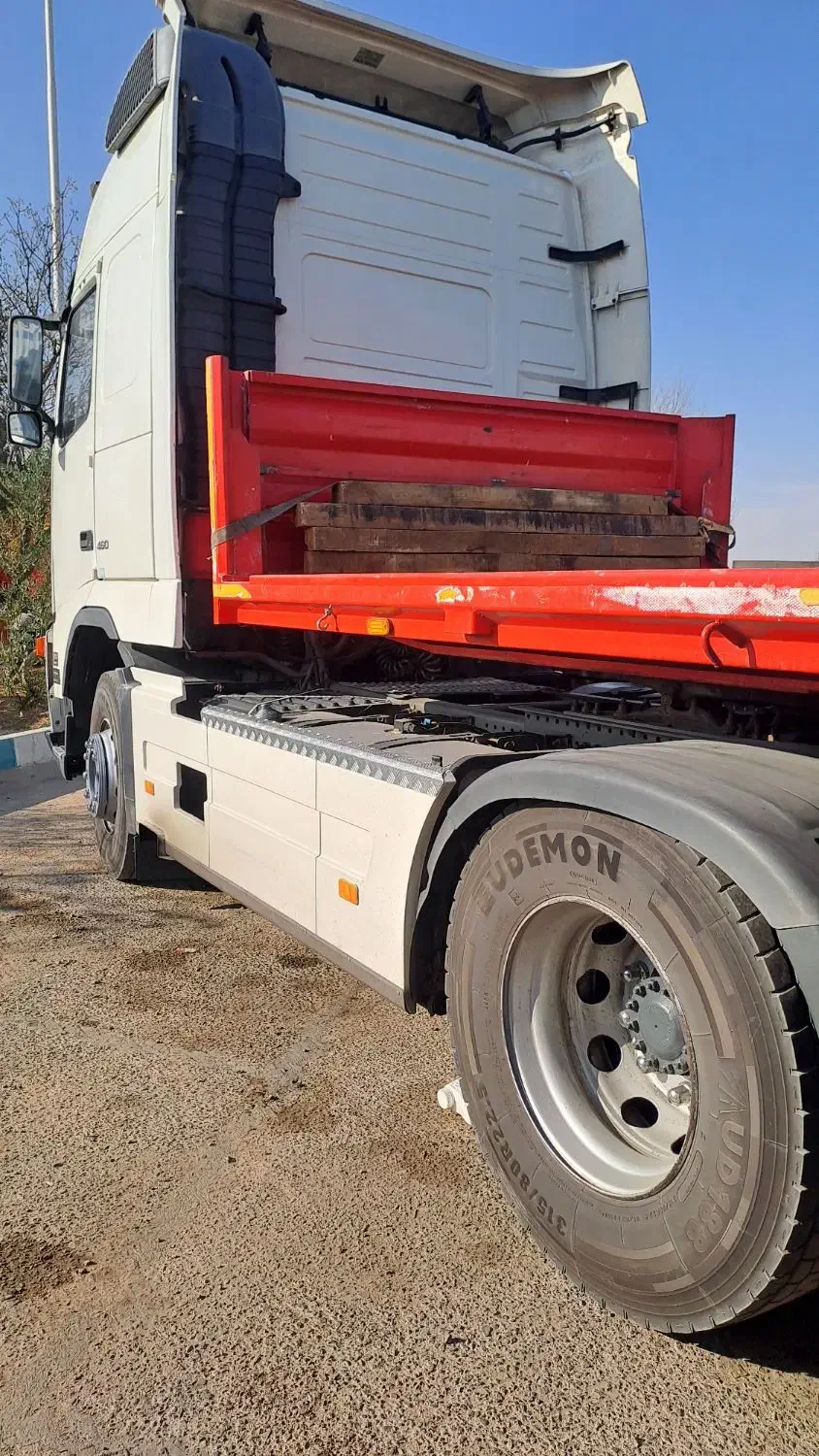 اف اچ ۱۲ تک ۴۶۰مدل ۸۳|خودرو سنگین|یزد, |دیوار