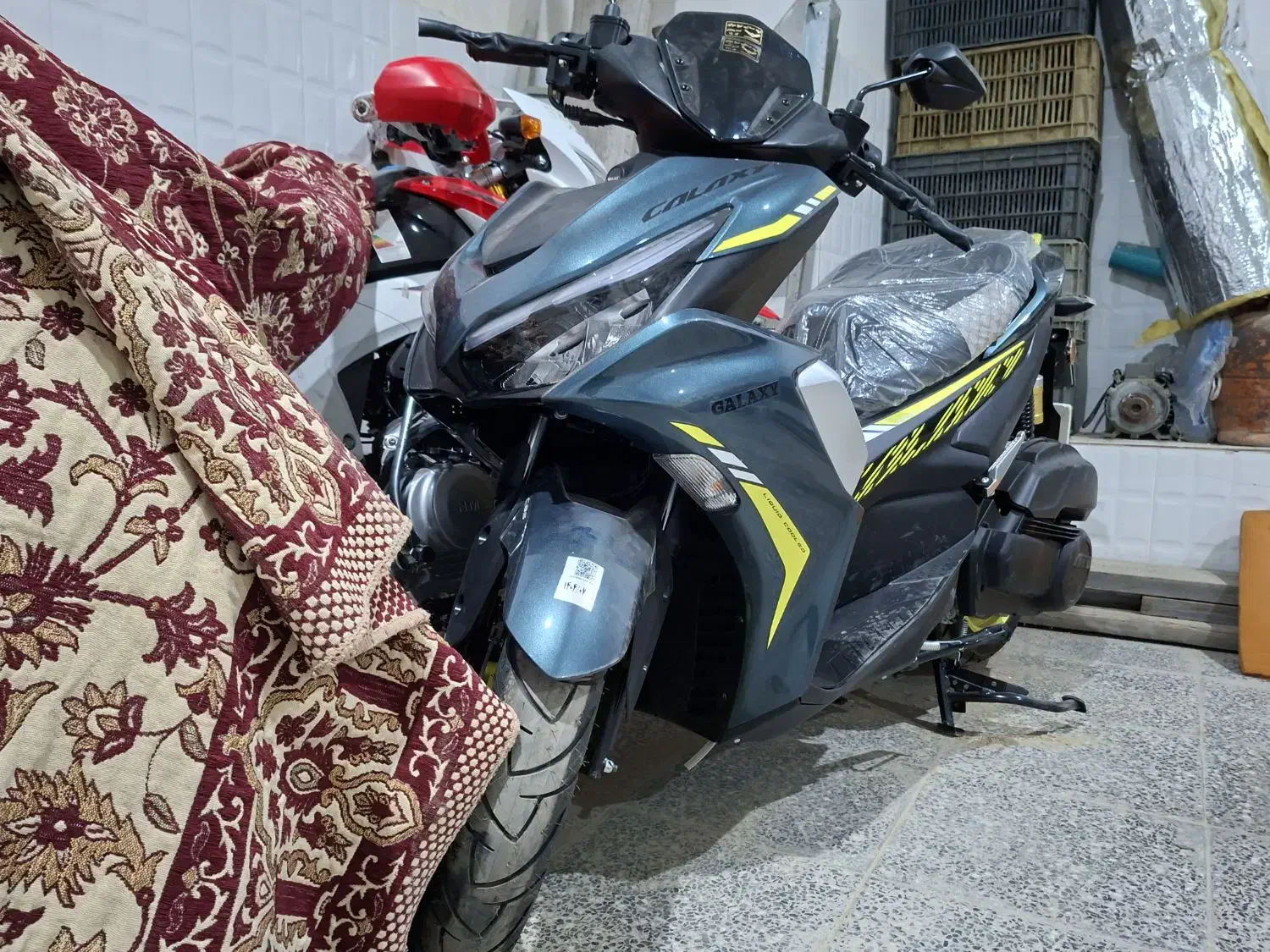 موتور آیروکس ۱۵۰ صفر|موتورسیکلت|صدرا-فارس, فاز ۲|دیوار