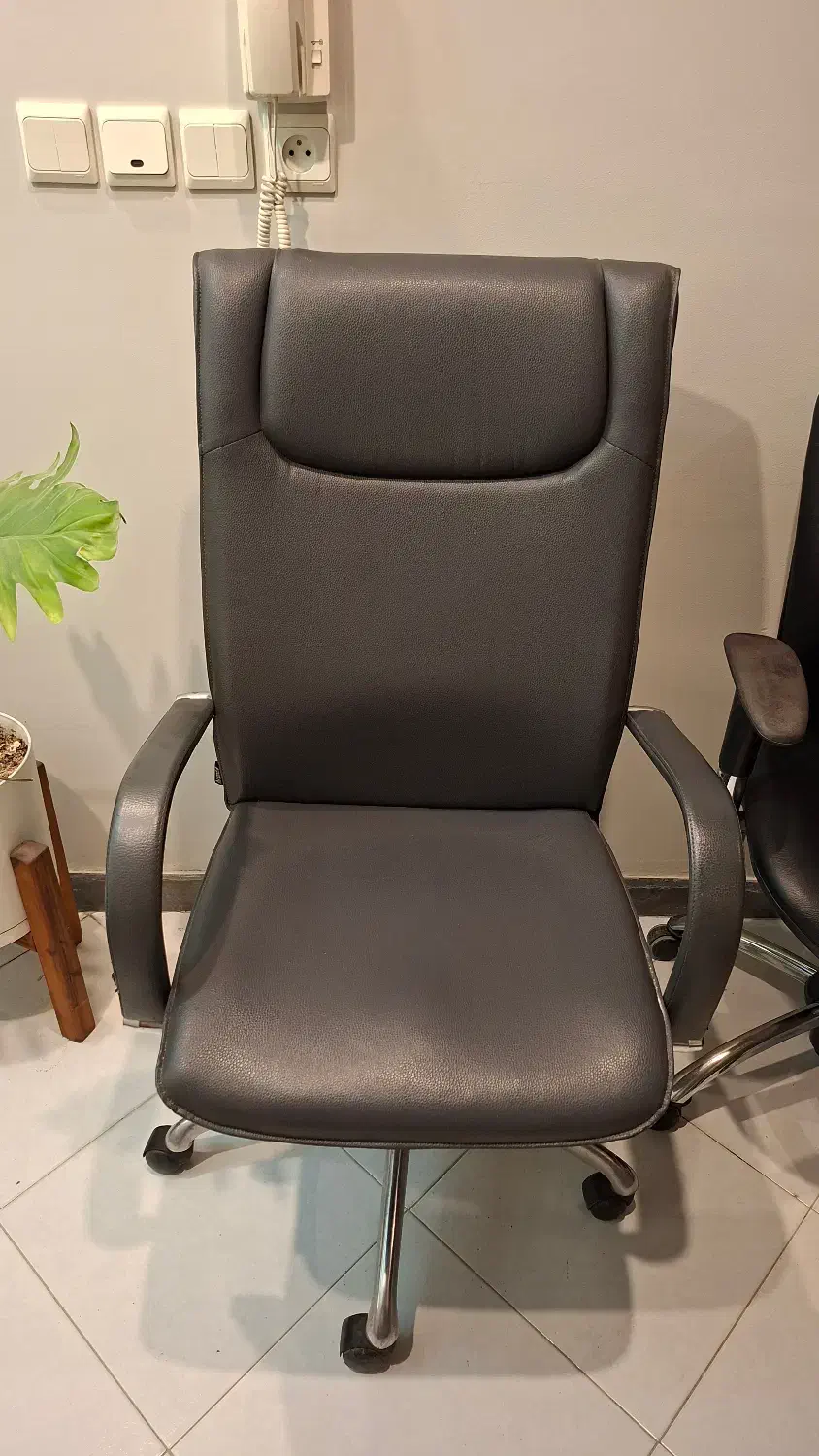 صندلی اداری|مبلمان اداری|اهواز, کوی باهنر|دیوار