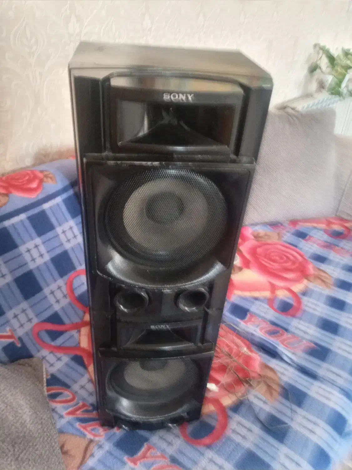 یکعدد ضبط وسوت دو قلو با باند بزرگ|سیستم صوتی خانگی|اصفهان, باغ زرشک|دیوار